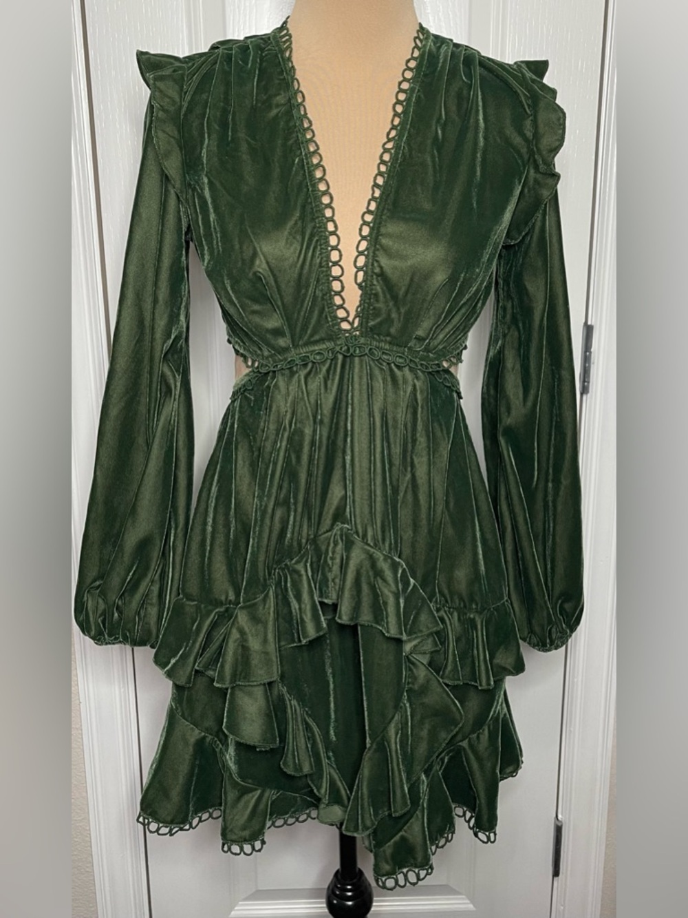 ASOS Emerald Green Velvet Ruffle Romantic Mini Dress Size 4 - Picture 5 of 9